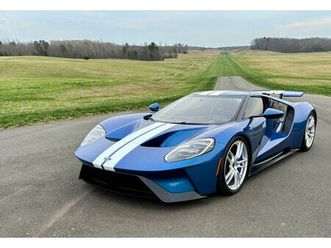 2022 ford gt