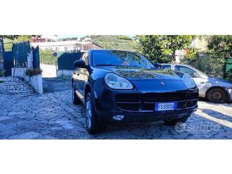 porsche cayenne 3.2 v6 tagliandata e riverniciata