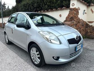 toyota yaris 1.4 diesel 5 porte -neopatentati