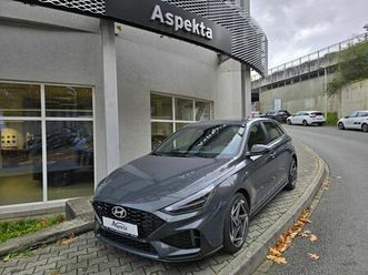 hyundai i30 1,5 t-gdi nline, serv. kn.