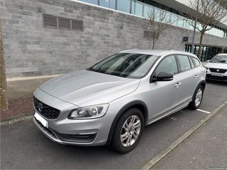 volvo v60 cross country d3 momentum dezembro/15