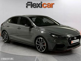 hyundai i30 fastback