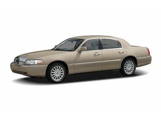used 2006 lincoln town car signature