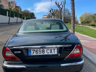 -8 3.5 v8 executive aut.