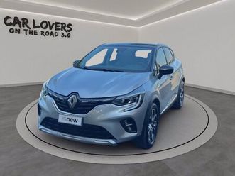 renault captur 1.6 e-tech hybrid techno fast track 145cv auto