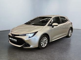 toyota corolla pro 1.8 hybrid dynamic business outubro/23
