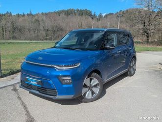 kia e-soul 150kw e-design business 64kwh carplay / camera / sieges chauffants