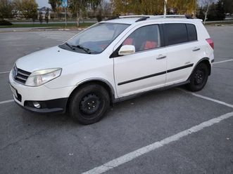 geely mk cross 2012