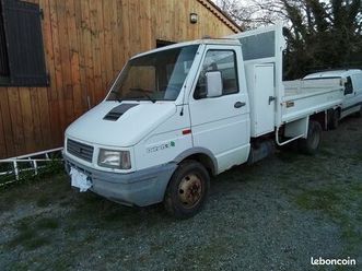 iveco daily 35-8 benne hydraulique