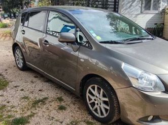 toyota verso 2.0 d-4d 126ch skyview - toit panoramique - chaîne ​description