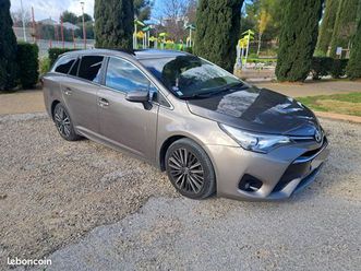 toyota avensis touring break boite auto ethanol