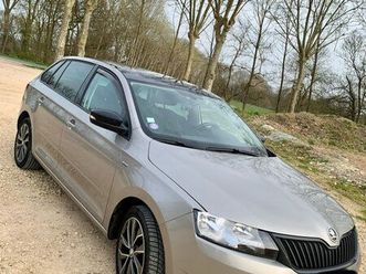 skoda rapid attelage toit panoramique 1.4 tsi 125 cv 6 ch spaceback
