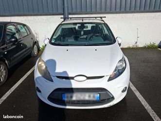ford fiesta diesel 2 places