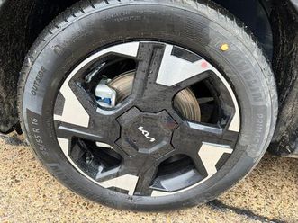 stonic 1.0 t-gdi 100 dct7 nav/kam pdc v+h *my26*