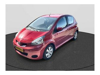 1.0-12v aspiration red navigator