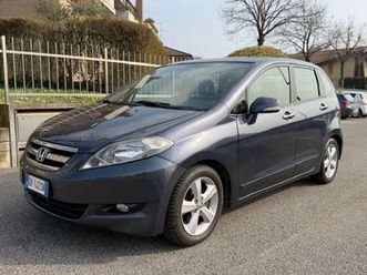 fr-v 1.8 comfort 6 posti