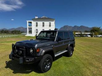 2.8gd-6 station wagon vx