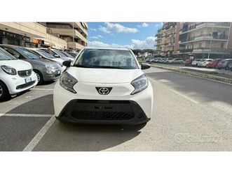 toyota aygo x 1.0 vvt-i 72 cv 5 porte lounge air s