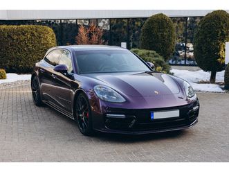 2019 porsche panamera gts