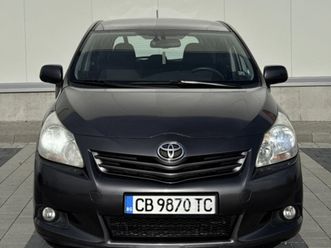 toyota verso 1.6 valvematic / бензин / панорама