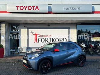 aygo x undercover - jbl, led, navi, sz, pdc, alu