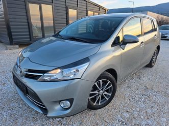 toyota verso 2.0 d4d facelift navi камера 7-местна