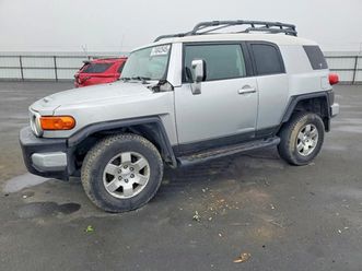 toyota fj cruiser 4.0* блокаж