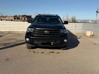 toyota sequoia platinum