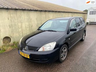 mitsubishi lancer station wagon - 1.6 inform