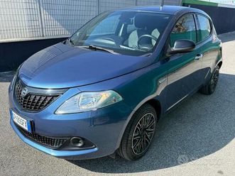 lancia ypsilon hybrid