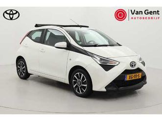 toyota aygo 1.0 vvt-i x-play | elektrisch vouwdak | apple carplay / android auto | airco | camera | 15 inch | dab | bluetooth