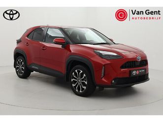 toyota yaris cross 1.5 hybrid dynamic | apple carplay / android auto | dodehoek detectie | stoel-/stuurverwarming | parkeersensoren voor/achter | camera | keyle
