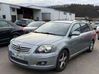 toyota avensis kombi 2.4 executive* automatik*