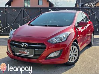 hyundai i30 1.4 crdi style + 1 lastnik + slo + brez pologa