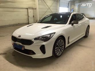 kia stinger 2.2 tci gt line awd -panorama -kamera -navi