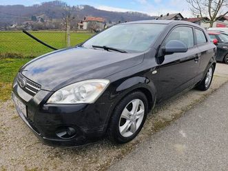 kia pro ceed 1,6crdi ceed, 2008 god.