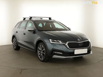 skoda octavia 2.0 tdiscout , za 27 100 €