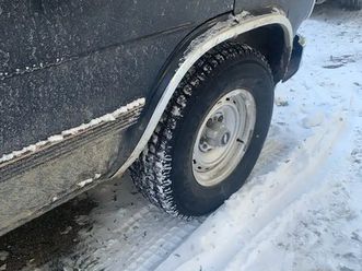 1995 chevy g20 beauville ext. van