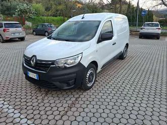 express van 1.5 blue dci 95cv