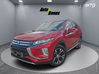 mitsubishi eclipse cross 1.5 intense+ vision 1.lastnik. hud.kamera.line ass