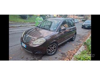 lancia y modello ecochic benzina gpl