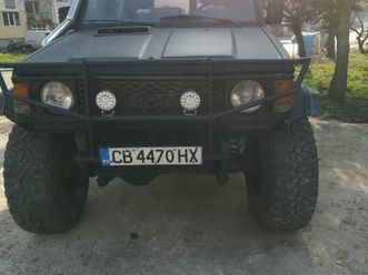 toyota land cruiser off-road 4x4