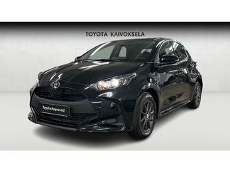 1,5 hybrid 116 active **1 suomi-auto / toyota approved turva 12kk**