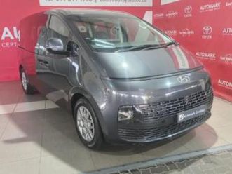 2.2d executive 9-seater