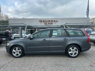 volvo v50 d2 1.6 115cv polar