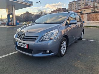toyota verso 1.6 active navi camera