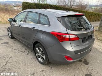 hyundai i30 i30cw 1.4 crdi trend