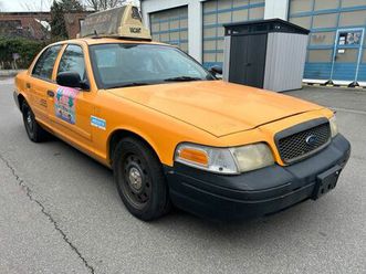 2011 ford crown victoria taxi p71