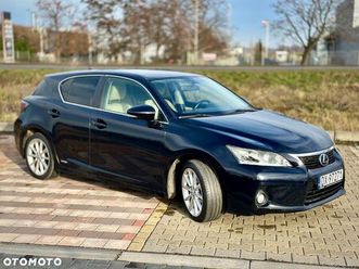 lexus ct