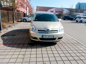 tayota corolla verso 7 platz